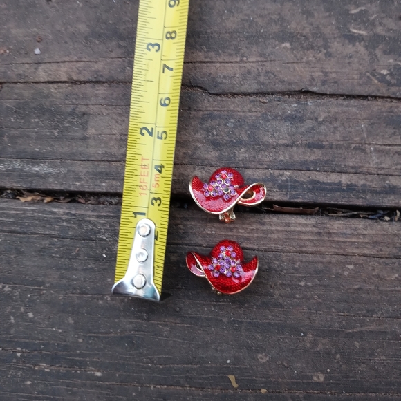 💋💜 Red Hat Ladies 🎀 Earrings Clip - Picture 6 of 6